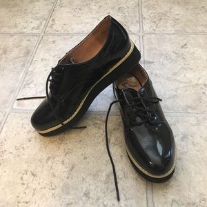 Patent black womens size 8 oxfords never worn